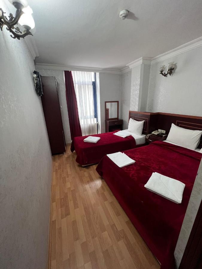 Red White Hotel Istambul Extérieur photo