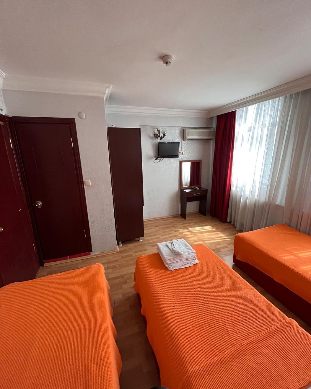 Red White Hotel Istambul Extérieur photo