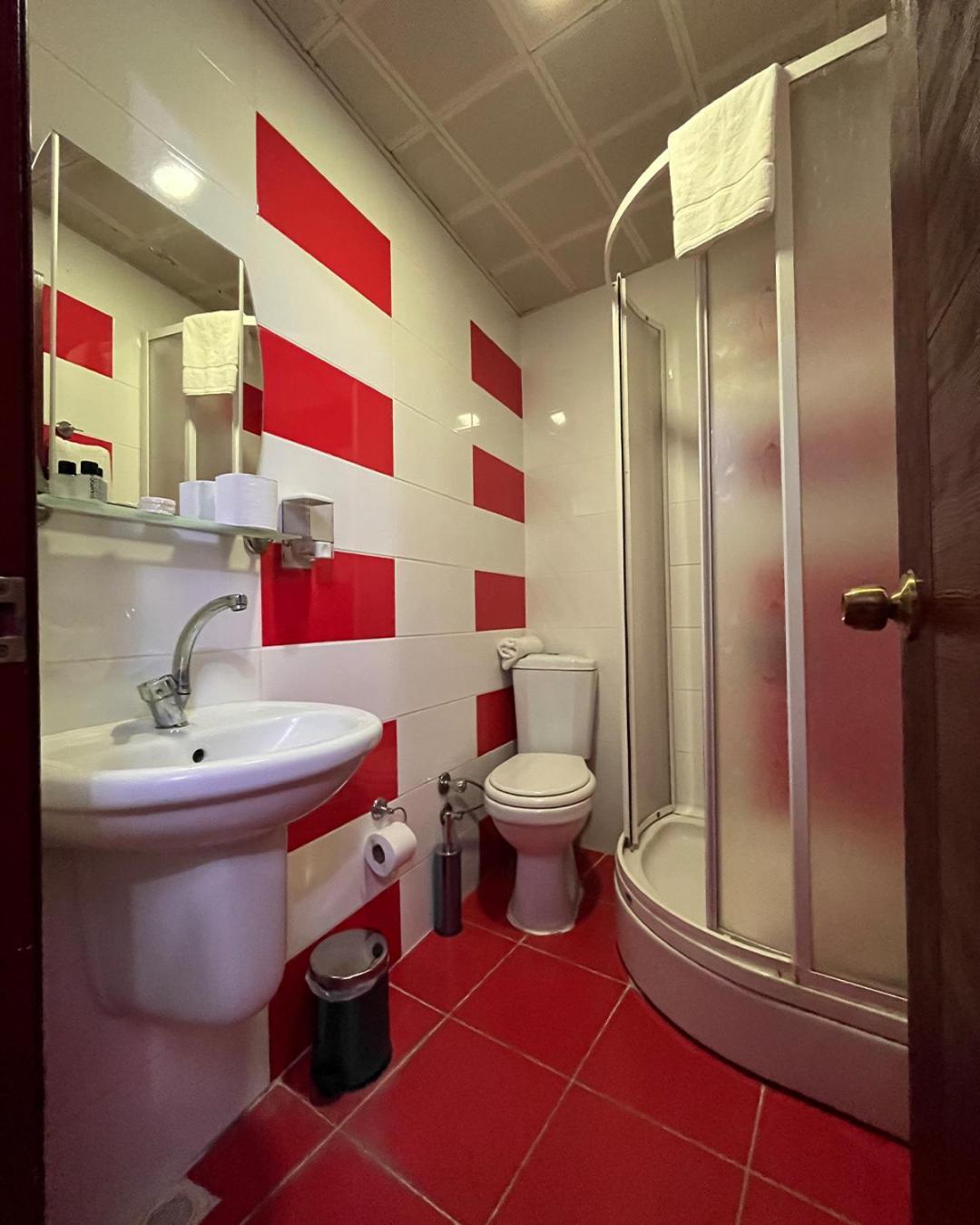 Red White Hotel Istambul Extérieur photo