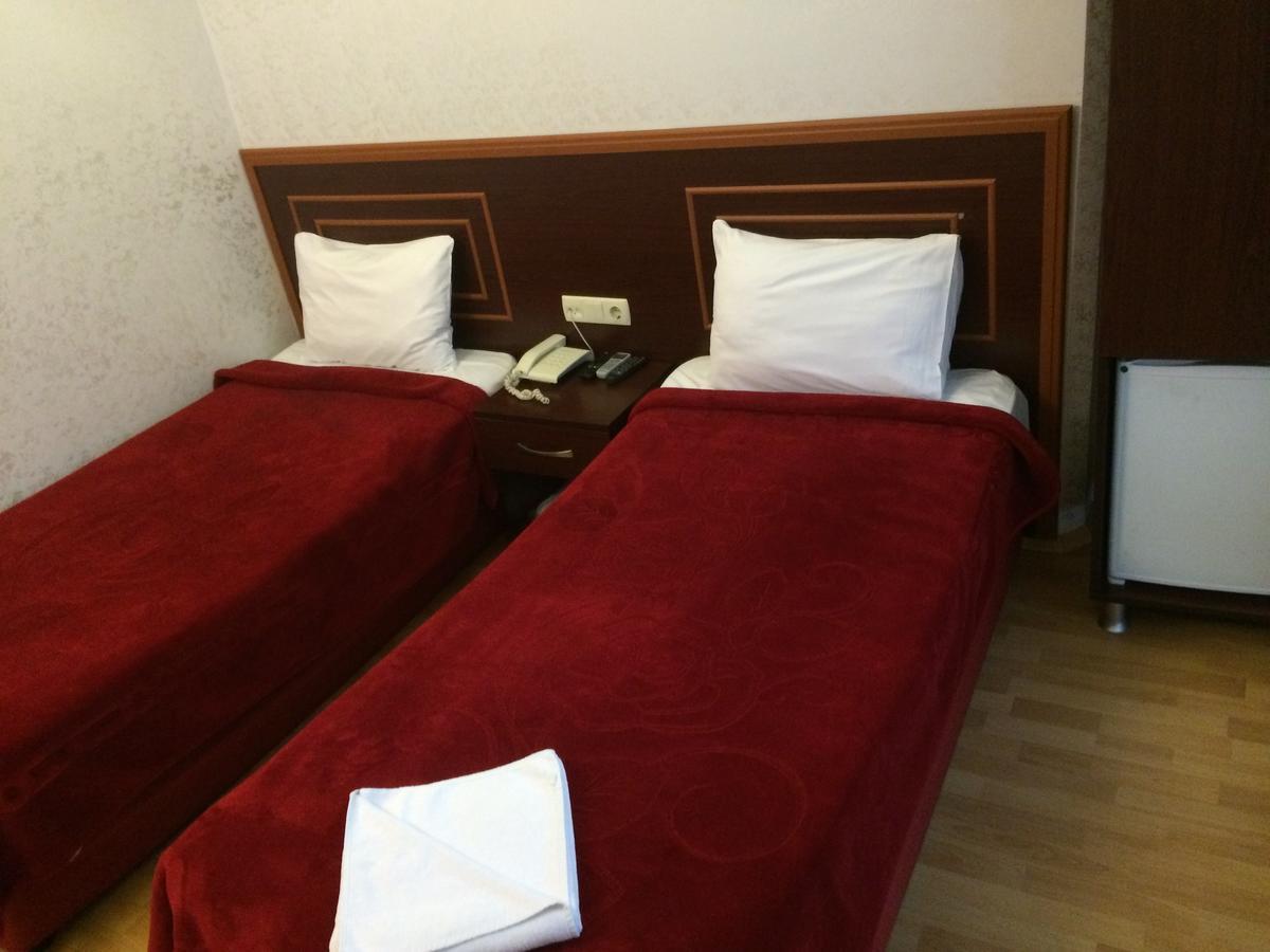 Red White Hotel Istambul Extérieur photo